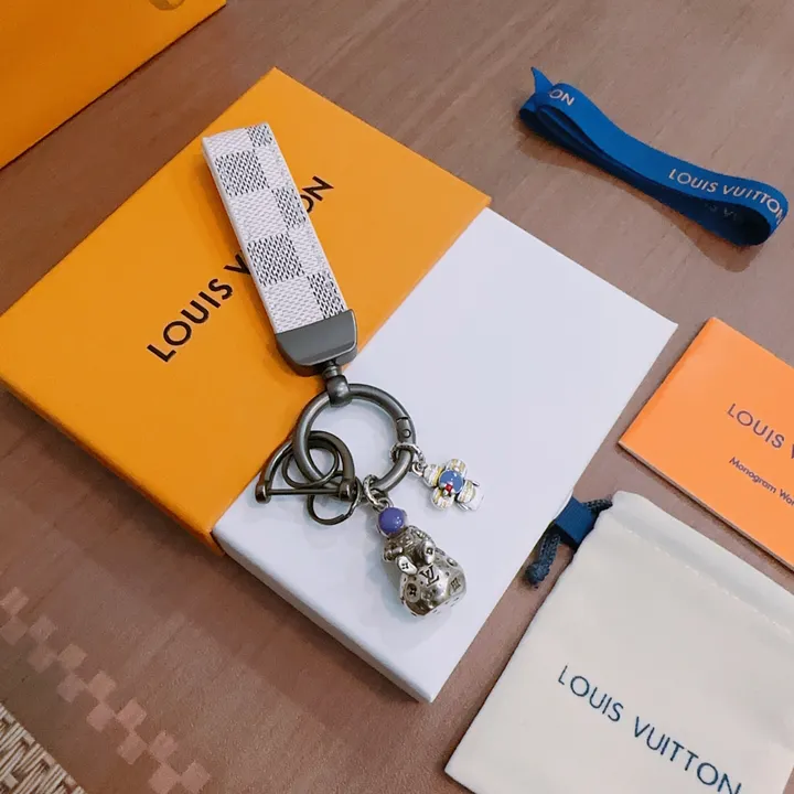 スーパーコピー ルイヴィトン キーホルダー
