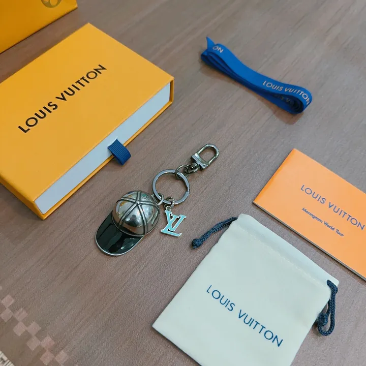 スーパーコピー ルイヴィトン キーホルダー