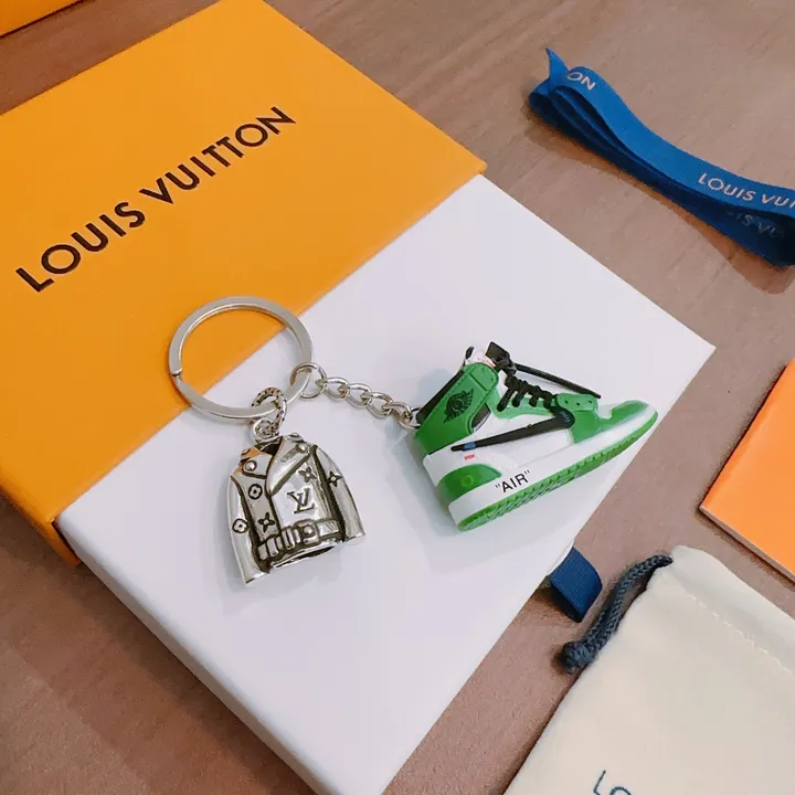 スーパーコピー ルイヴィトン キーホルダー