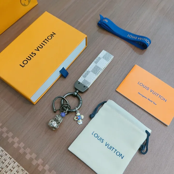 スーパーコピー ルイヴィトン キーホルダー