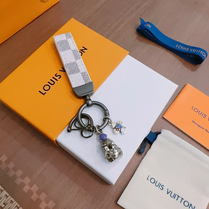 スーパーコピー ルイヴィトン キーホルダー