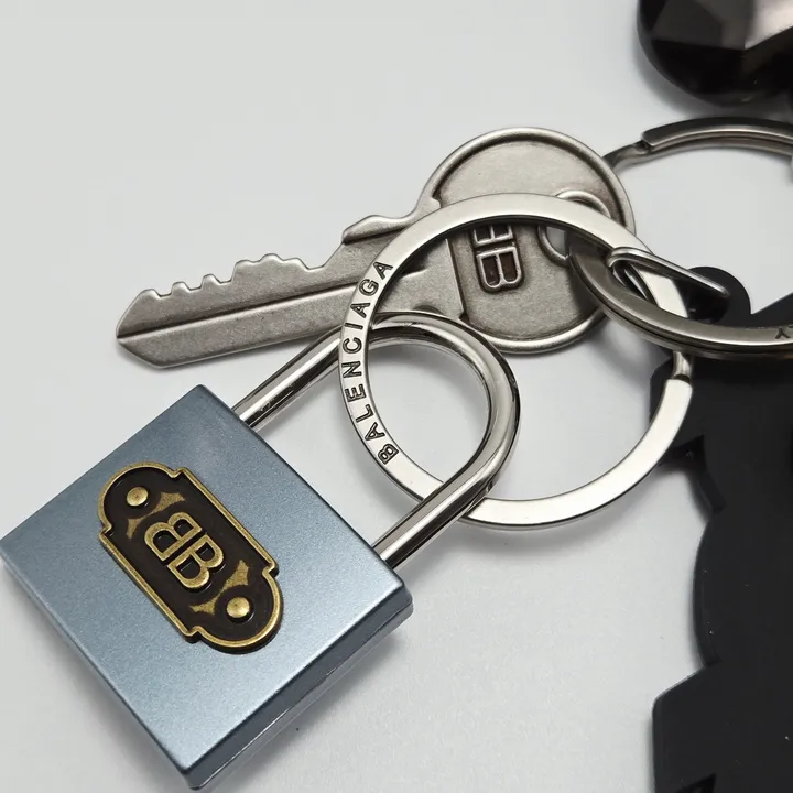 スーパーコピー ディオール キーホルダー