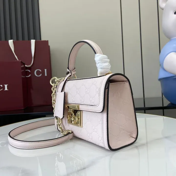 スーパーコピー グッチ キーホルダー