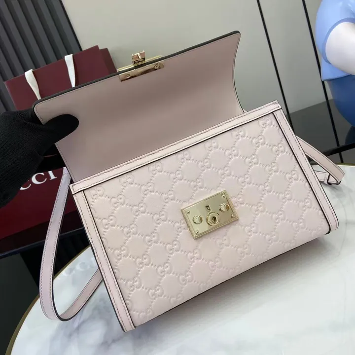 スーパーコピー グッチ キーホルダー