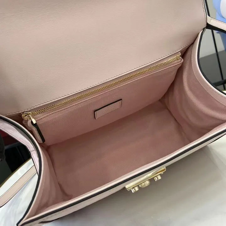 スーパーコピー グッチ キーホルダー