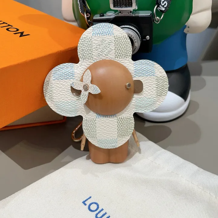 スーパーコピー ルイヴィトン キーホルダー