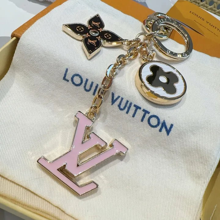 スーパーコピー ルイヴィトン キーホルダー