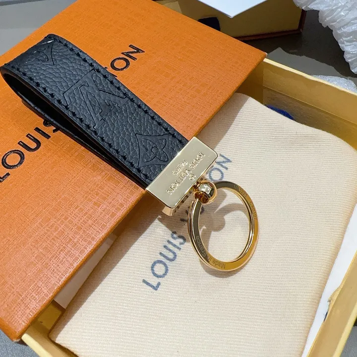 スーパーコピー ルイヴィトン キーホルダー