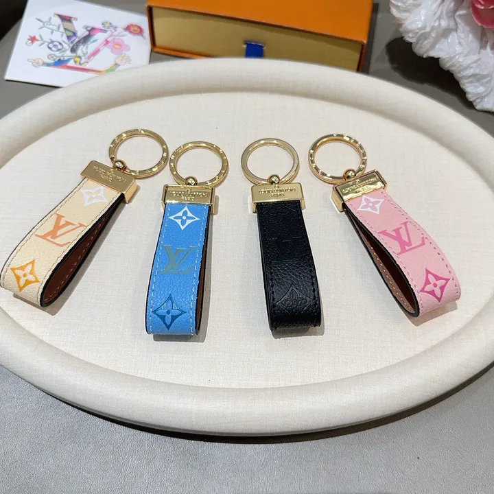 スーパーコピー ルイヴィトン キーホルダー