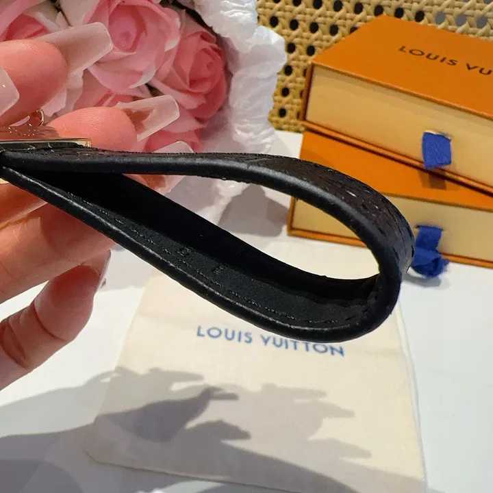 スーパーコピー ルイヴィトン キーホルダー