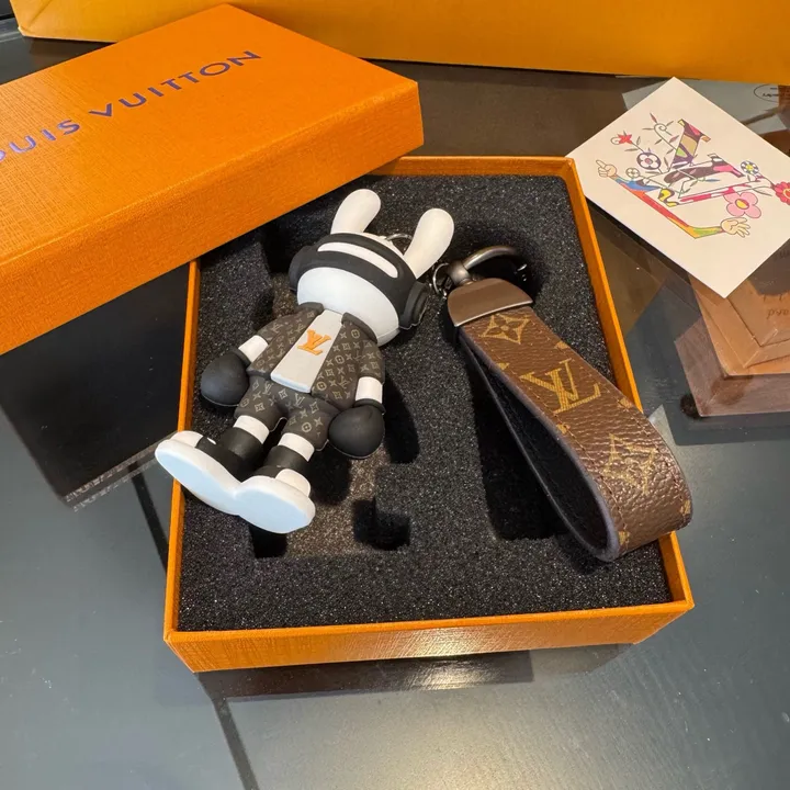 スーパーコピー ルイヴィトン キーホルダー