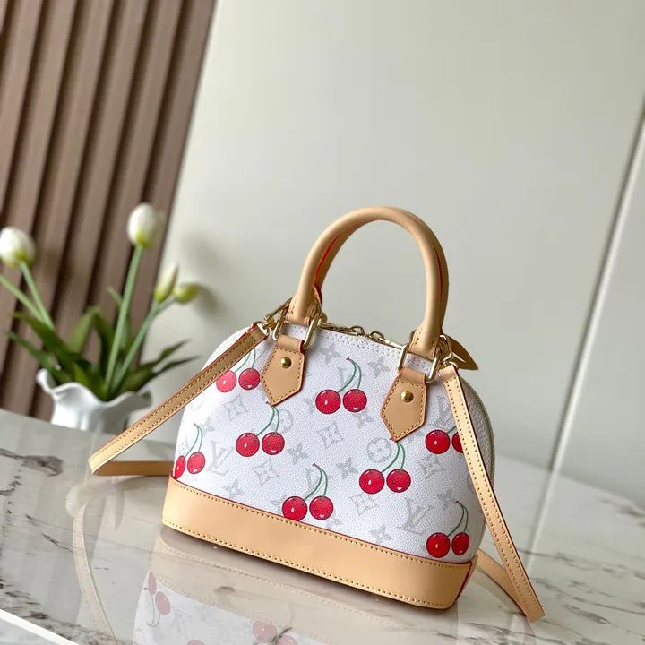 スーパーコピー ルイヴィトン キーホルダー