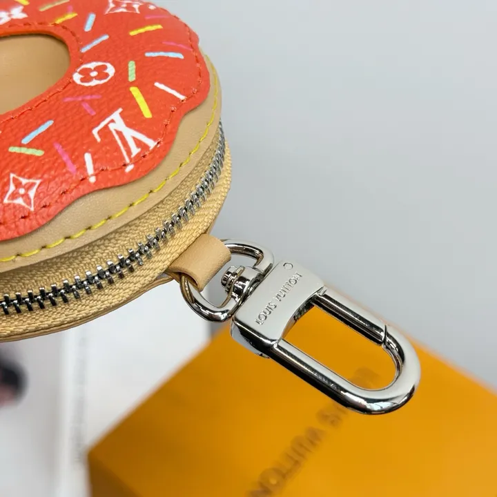 スーパーコピー ルイヴィトン キーホルダー