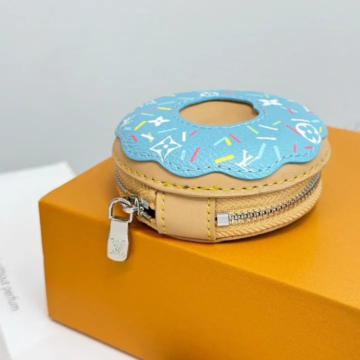 スーパーコピー ルイヴィトン キーホルダー