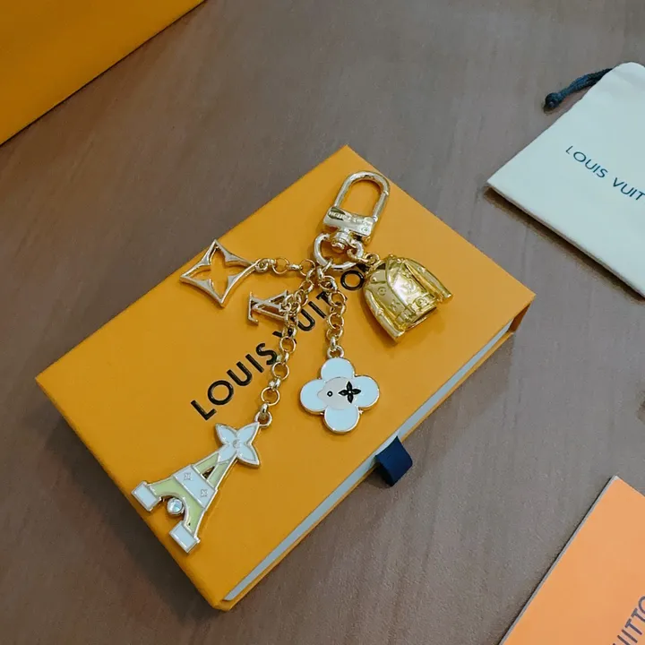 スーパーコピー ルイヴィトン キーホルダー
