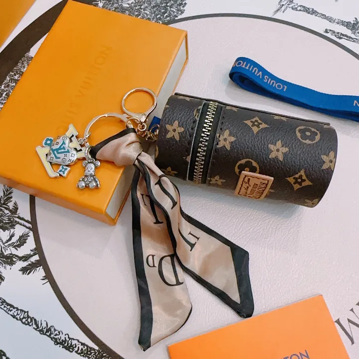 スーパーコピー ルイヴィトン キーホルダー
