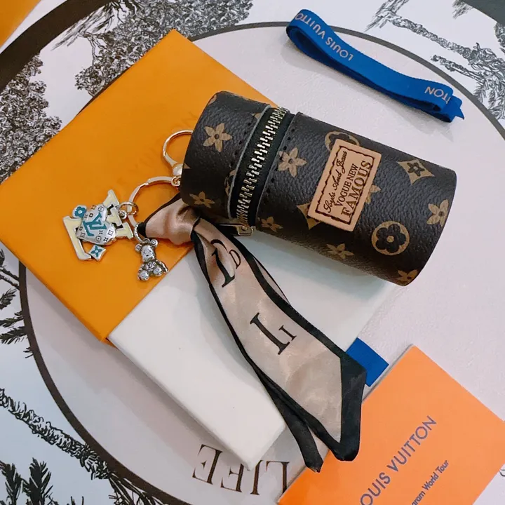 スーパーコピー ルイヴィトン キーホルダー