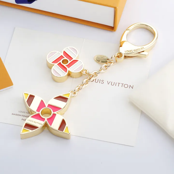 スーパーコピー ルイヴィトン キーホルダー