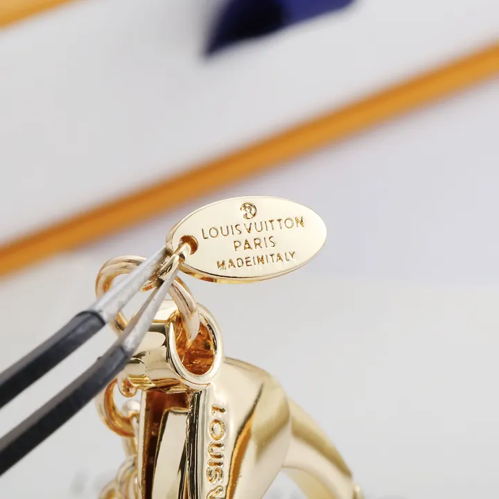 スーパーコピー ルイヴィトン キーホルダー
