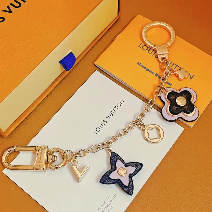 スーパーコピー ルイヴィトン キーホルダー