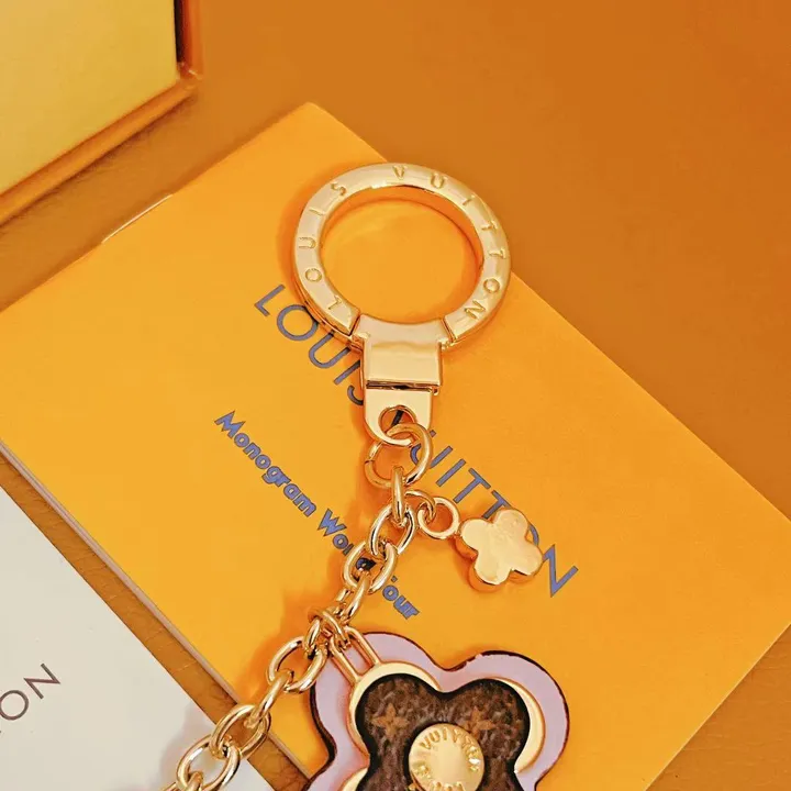 スーパーコピー ルイヴィトン キーホルダー