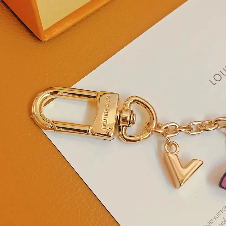 スーパーコピー ルイヴィトン キーホルダー