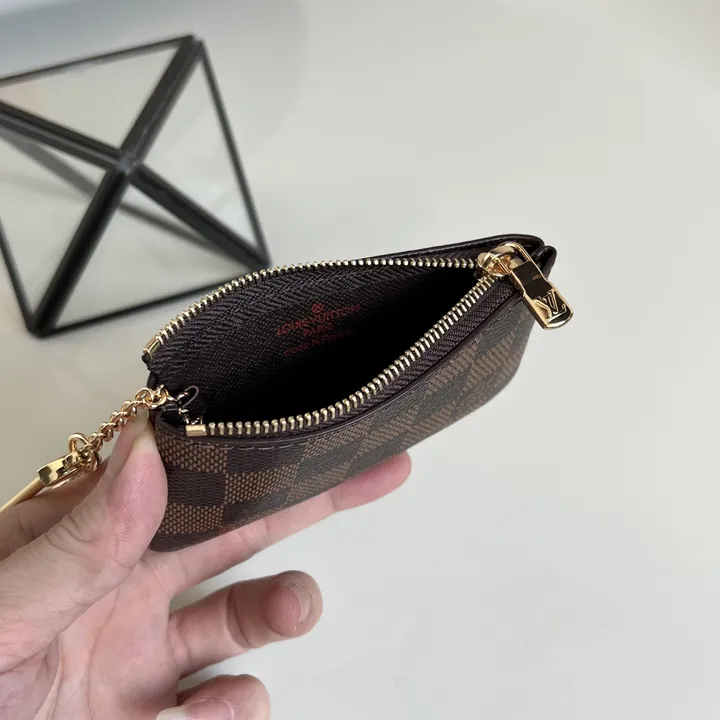 スーパーコピー ルイヴィトン キーホルダー