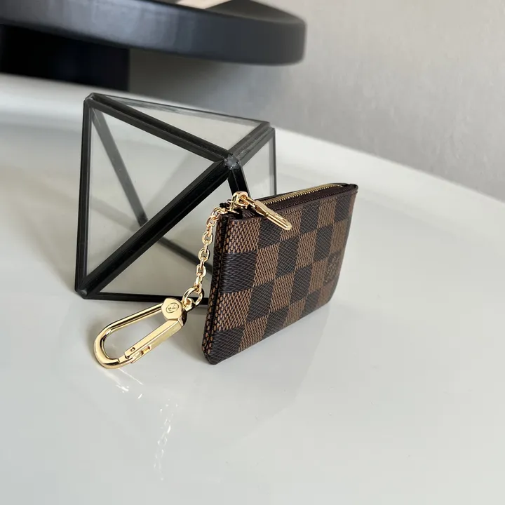 スーパーコピー ルイヴィトン キーホルダー