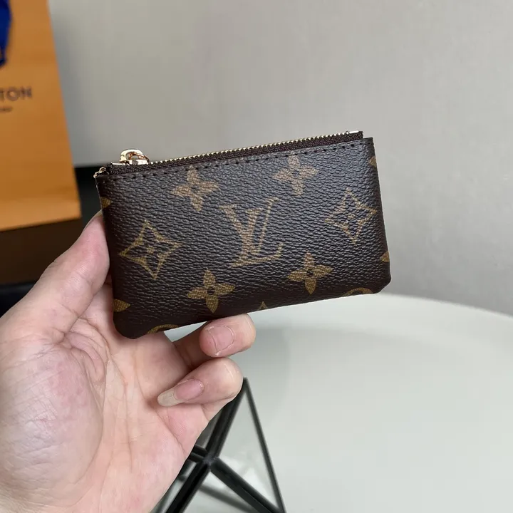 スーパーコピー ルイヴィトン キーホルダー