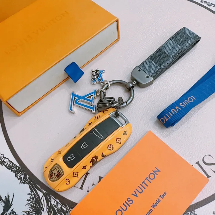 スーパーコピー ルイヴィトン キーホルダー