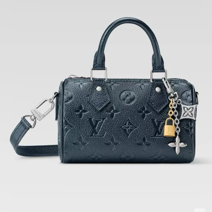 スーパーコピー ルイヴィトン キーホルダー