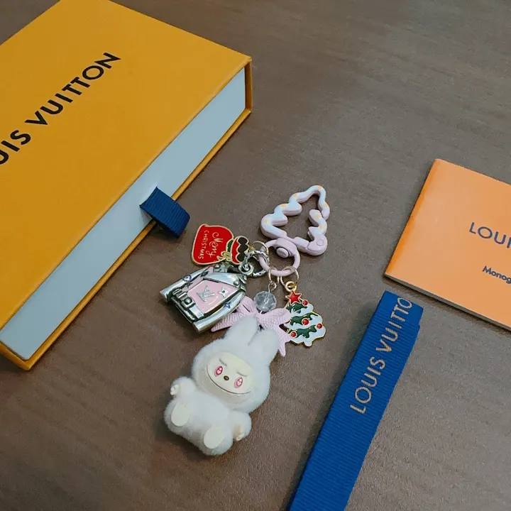 スーパーコピー ルイヴィトン キーホルダー