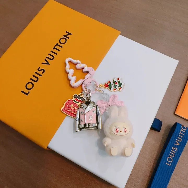 スーパーコピー ルイヴィトン キーホルダー