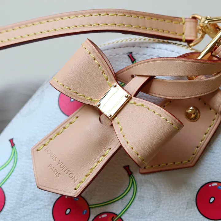 スーパーコピー ルイヴィトン キーホルダー