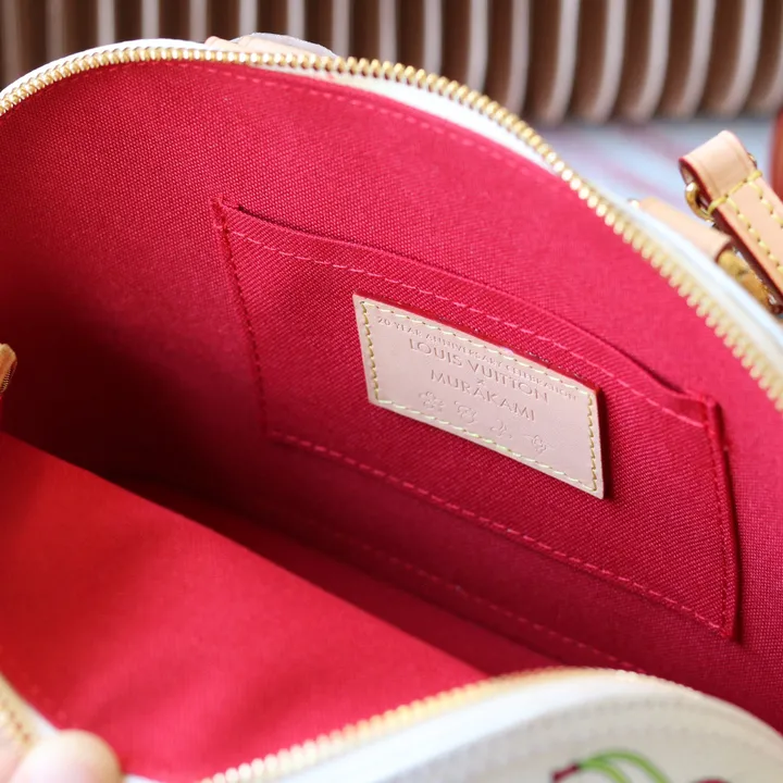 スーパーコピー ルイヴィトン キーホルダー