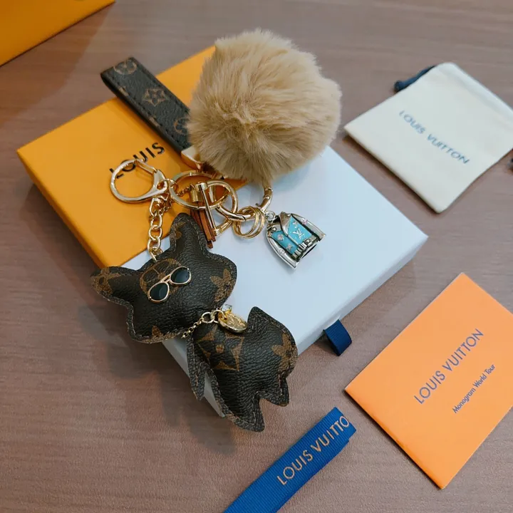 スーパーコピー ルイヴィトン キーホルダー