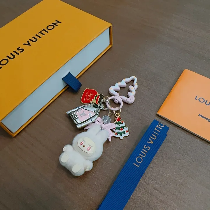 スーパーコピー ルイヴィトン キーホルダー