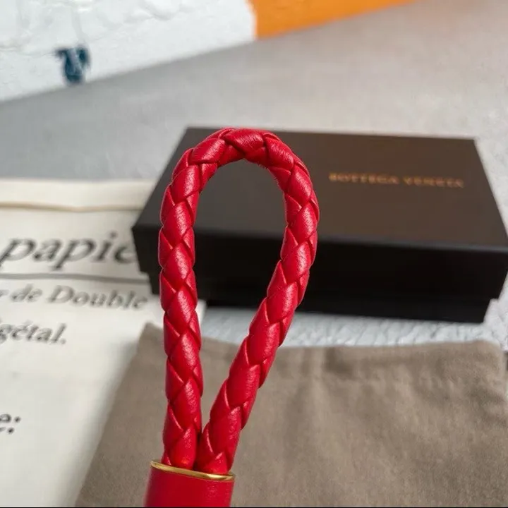 スーパーコピー ボッテガ ヴェネタ キーホルダー