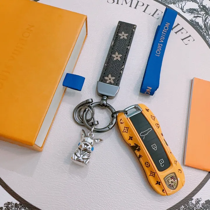 スーパーコピー ルイヴィトン キーホルダー