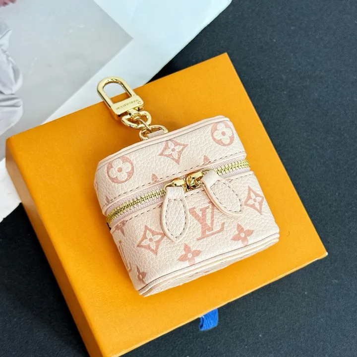 スーパーコピー ルイヴィトン キーホルダー