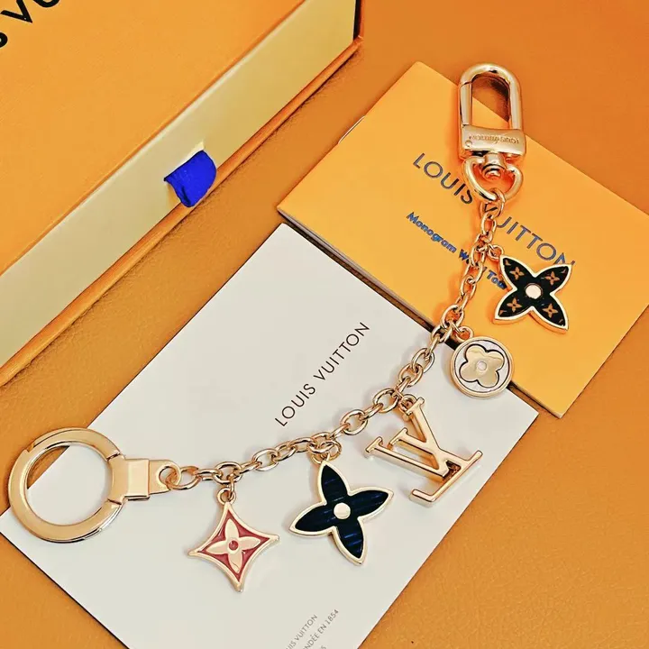 スーパーコピー ルイヴィトン キーホルダー