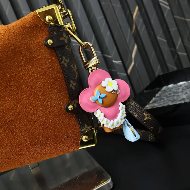 スーパーコピー ルイヴィトン キーホルダー