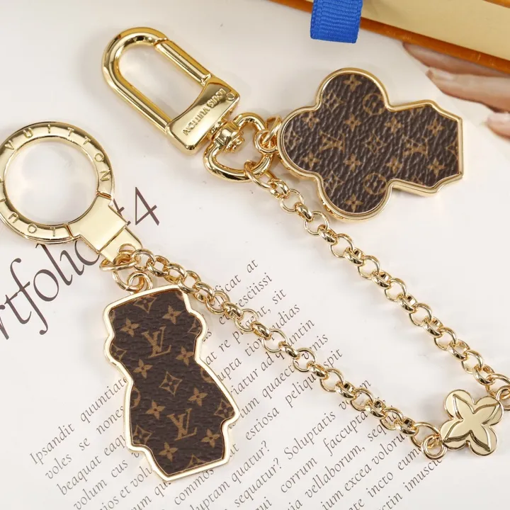 スーパーコピー ルイヴィトン キーホルダー