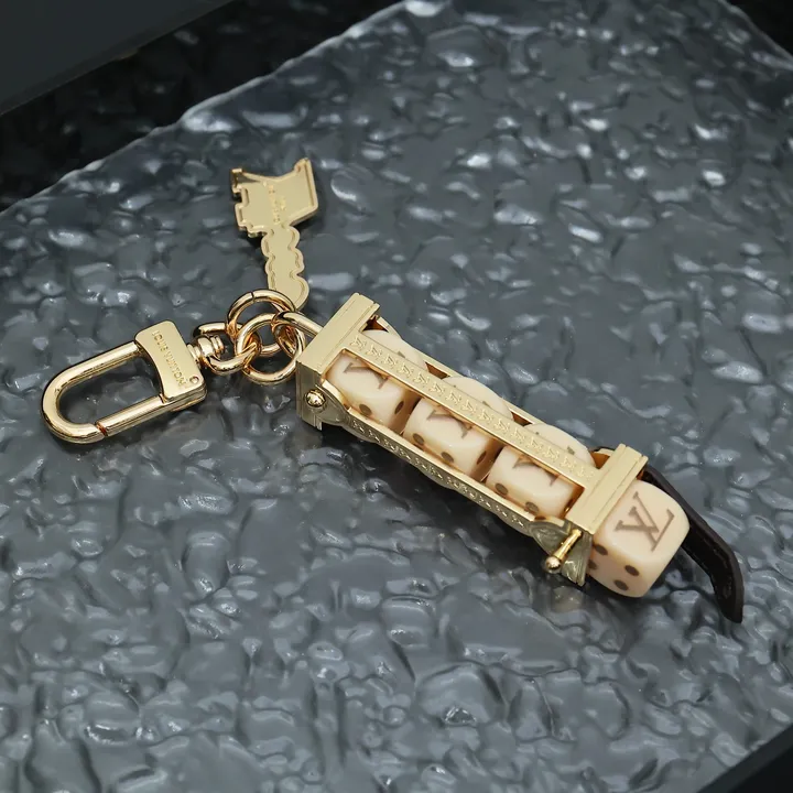 スーパーコピー ルイヴィトン キーホルダー