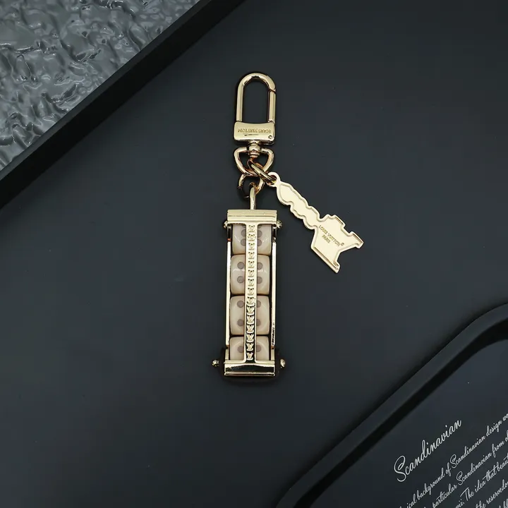 スーパーコピー ルイヴィトン キーホルダー