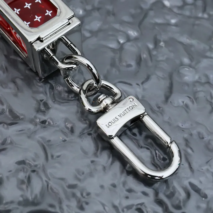 スーパーコピー ルイヴィトン キーホルダー