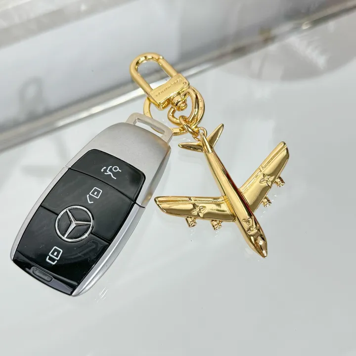 スーパーコピー ルイヴィトン キーホルダー