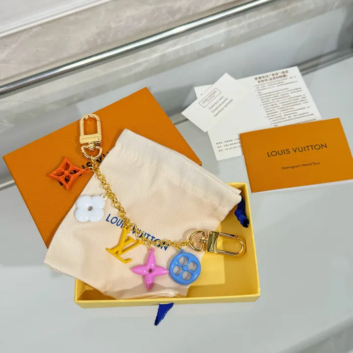 スーパーコピー ルイヴィトン キーホルダー