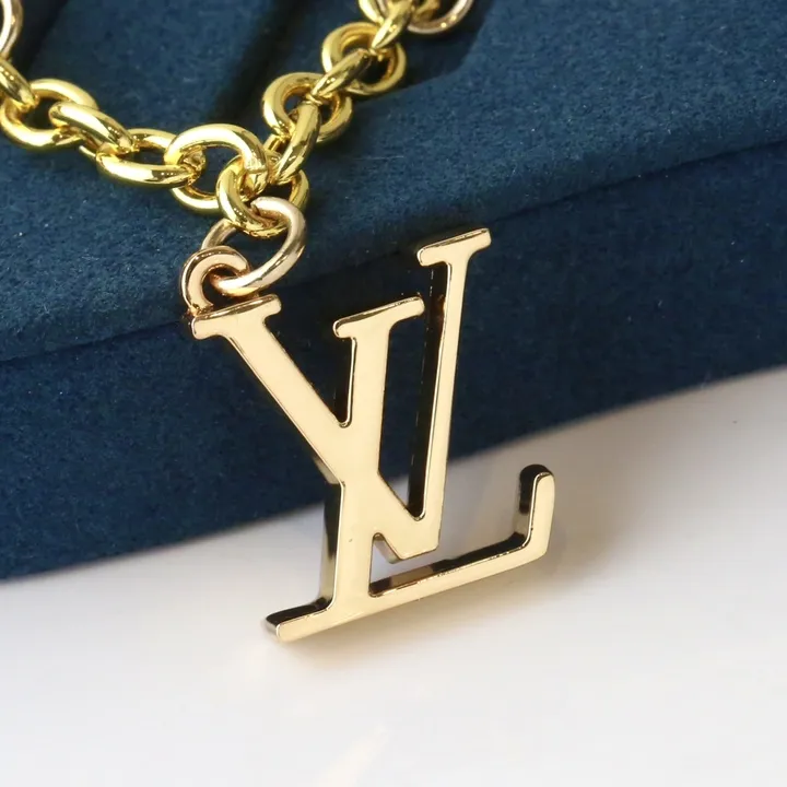 スーパーコピー ルイヴィトン キーホルダー