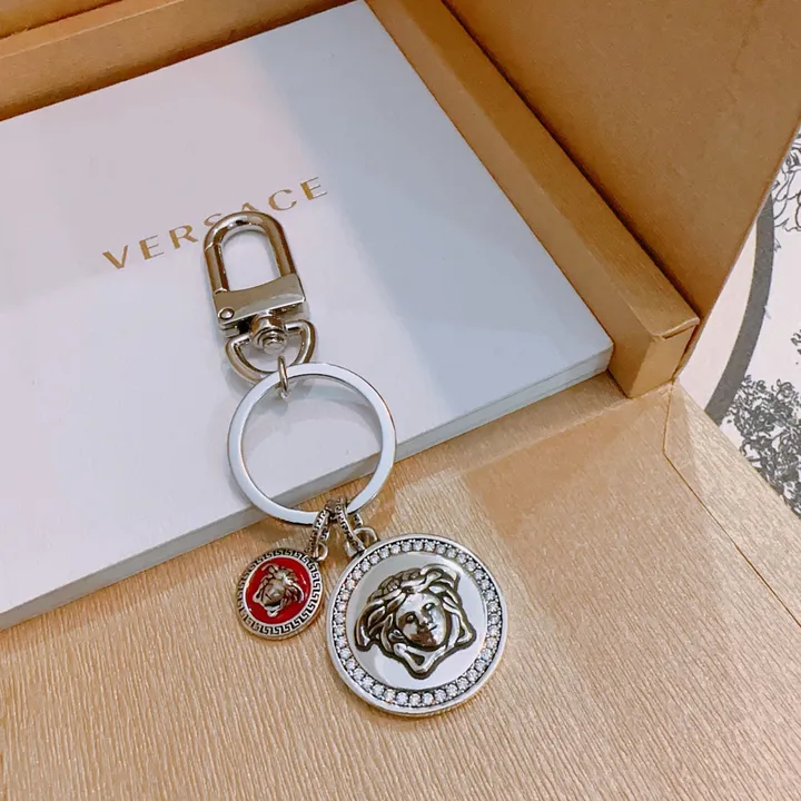 スーパーコピー プラダ キーホルダー